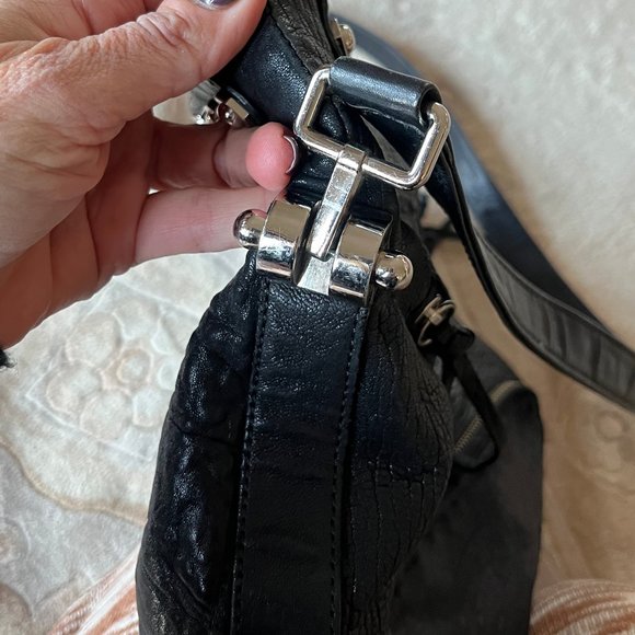 Treesje Black Crossbody Black Leather Bag - Picture 9 of 16